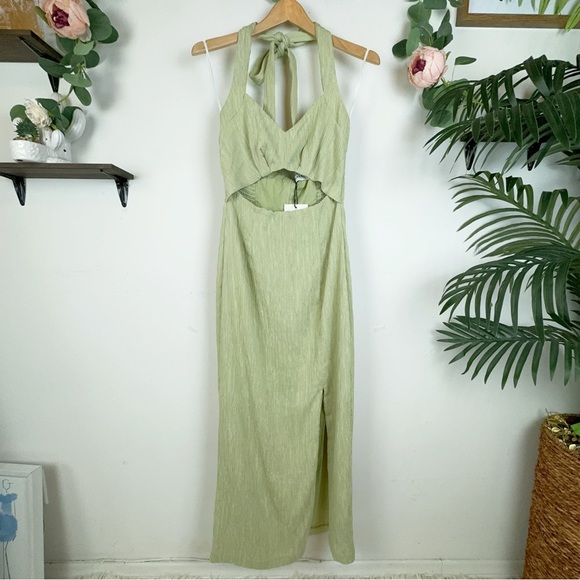 NWT Sovere Georgia Halter Column Dress in Celery Green Size Small